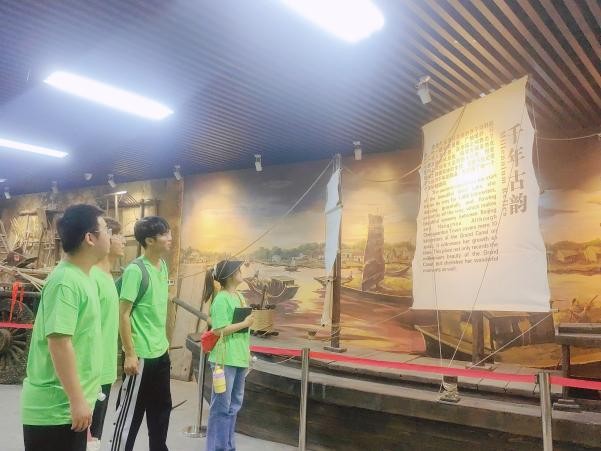“津河津心 悠悠綠行”實(shí)踐團(tuán)前往陳官屯鎮(zhèn)開展社會實(shí)踐活動(dòng)