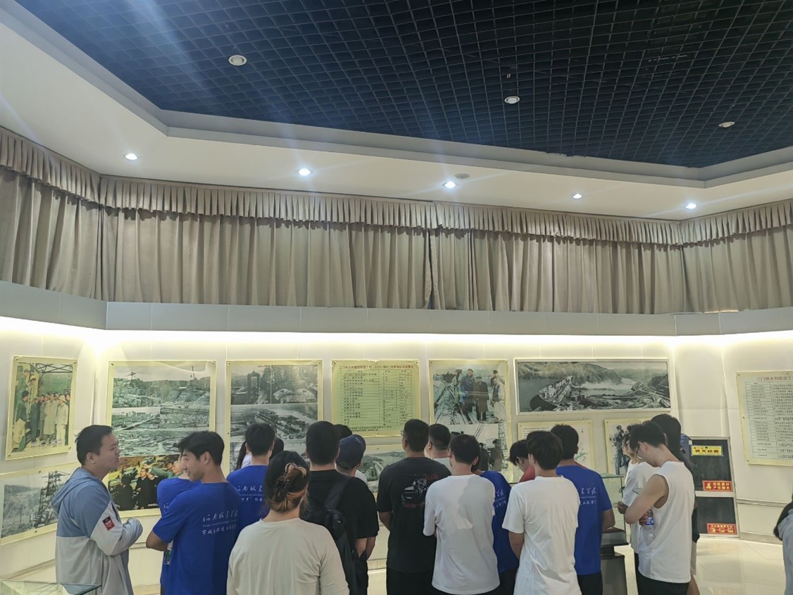 河小青--共護(hù)萬丈湖，同筑清河夢