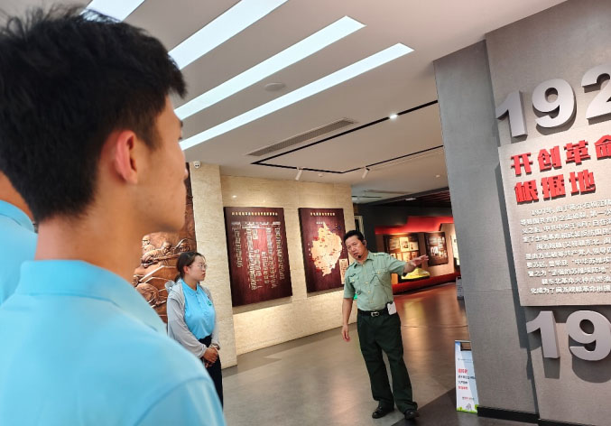 浙江農(nóng)林大學實踐團順利學習參觀開化縣浙西革命斗爭紀念館