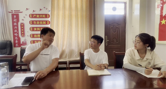 實干振興，奉獻利民——返鄉(xiāng)書記李學(xué)民