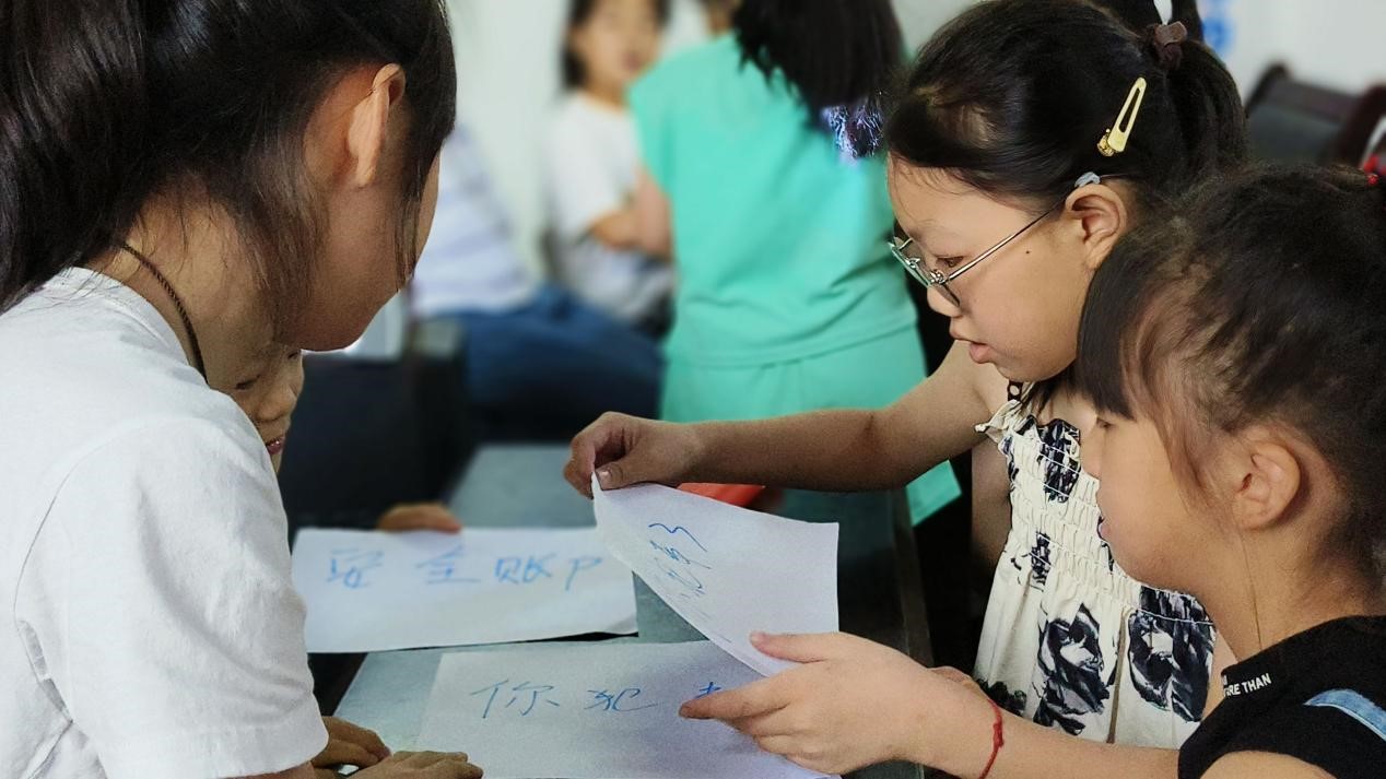練就慧眼，堅決反詐：幼專學(xué)子三下鄉(xiāng) 反詐宣傳進心田