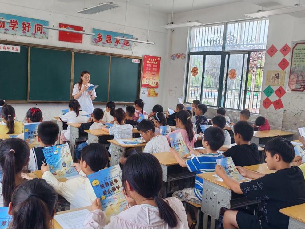 合肥大學(xué)學(xué)子奔赴泗縣暑期“三下鄉(xiāng)”：青春激昂，在實踐中綻放絢麗光彩