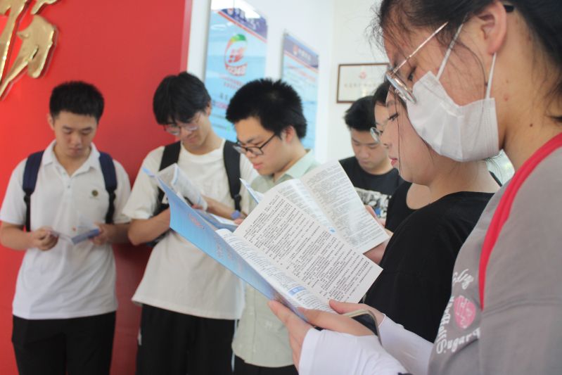 福建農(nóng)林大學“知行合一，踐悟思想”實踐隊 探訪福州市倉山區(qū)法律援助中心