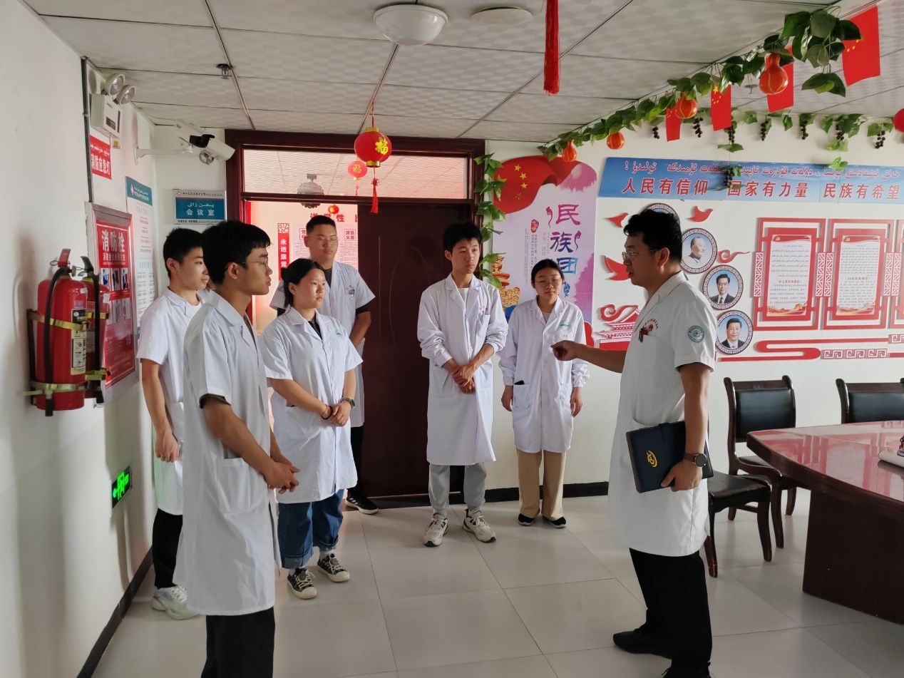 學子基層來實踐，雙方合作共學習