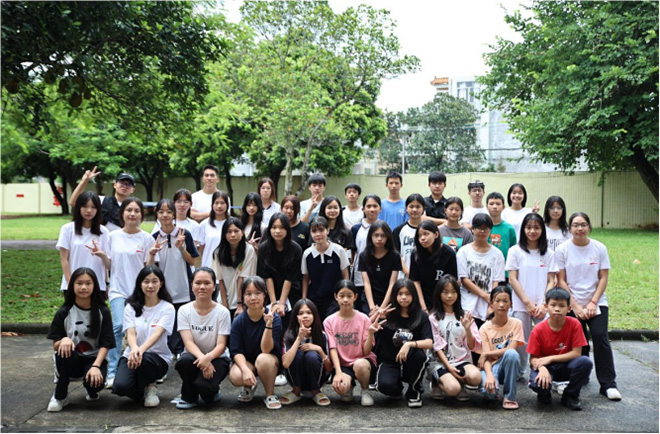 暑期社會實踐支教攝影課：光影記錄夢想，知識照亮未來