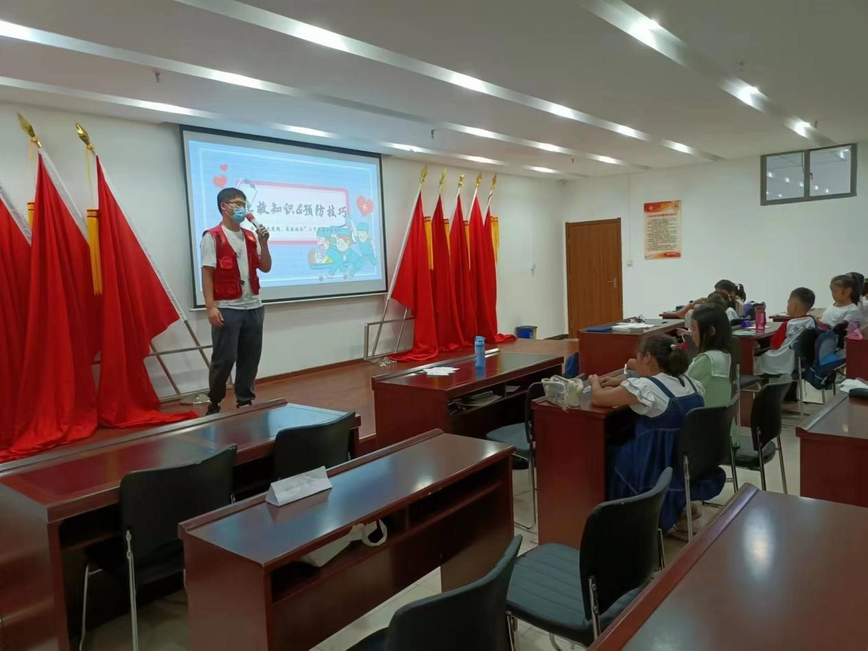 普及急救和傳染病知識，為孩子們的健康成長保駕護(hù)航