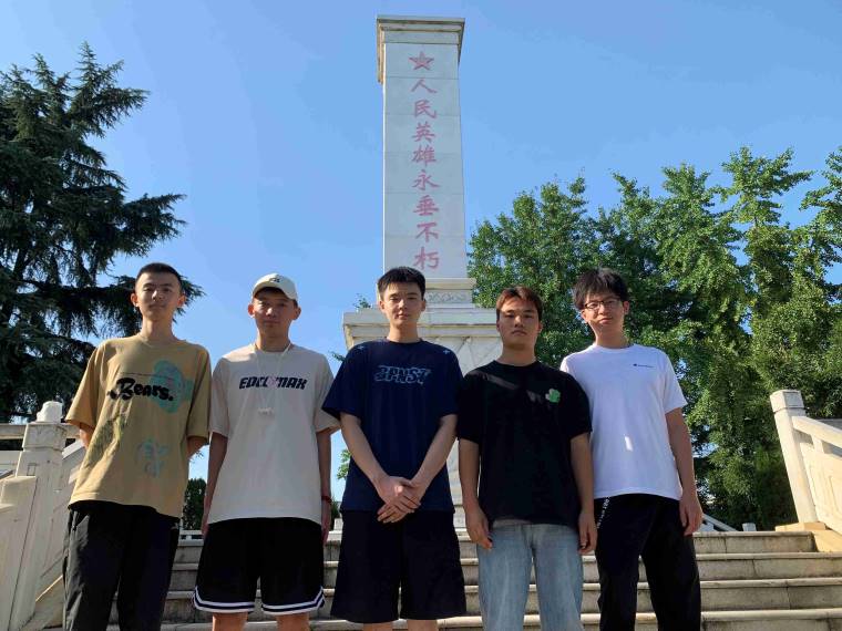緬懷革命先烈，賡續(xù)紅色血脈