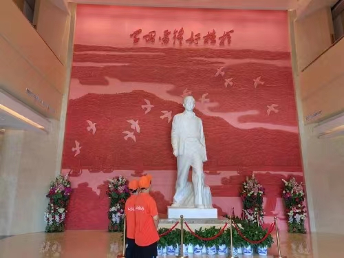 學(xué)習(xí)雷鋒精神，弘揚(yáng)傳統(tǒng)美德主題宣講活動