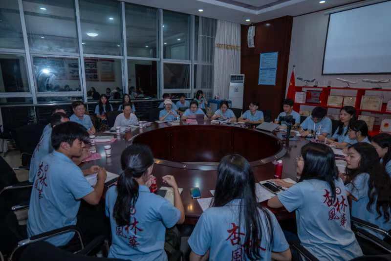 譜寫深化改革新篇，不墜吾輩青云之志