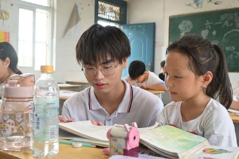 安徽學(xué)子三下鄉(xiāng)實(shí)踐感悟 情系支教繼奮發(fā)